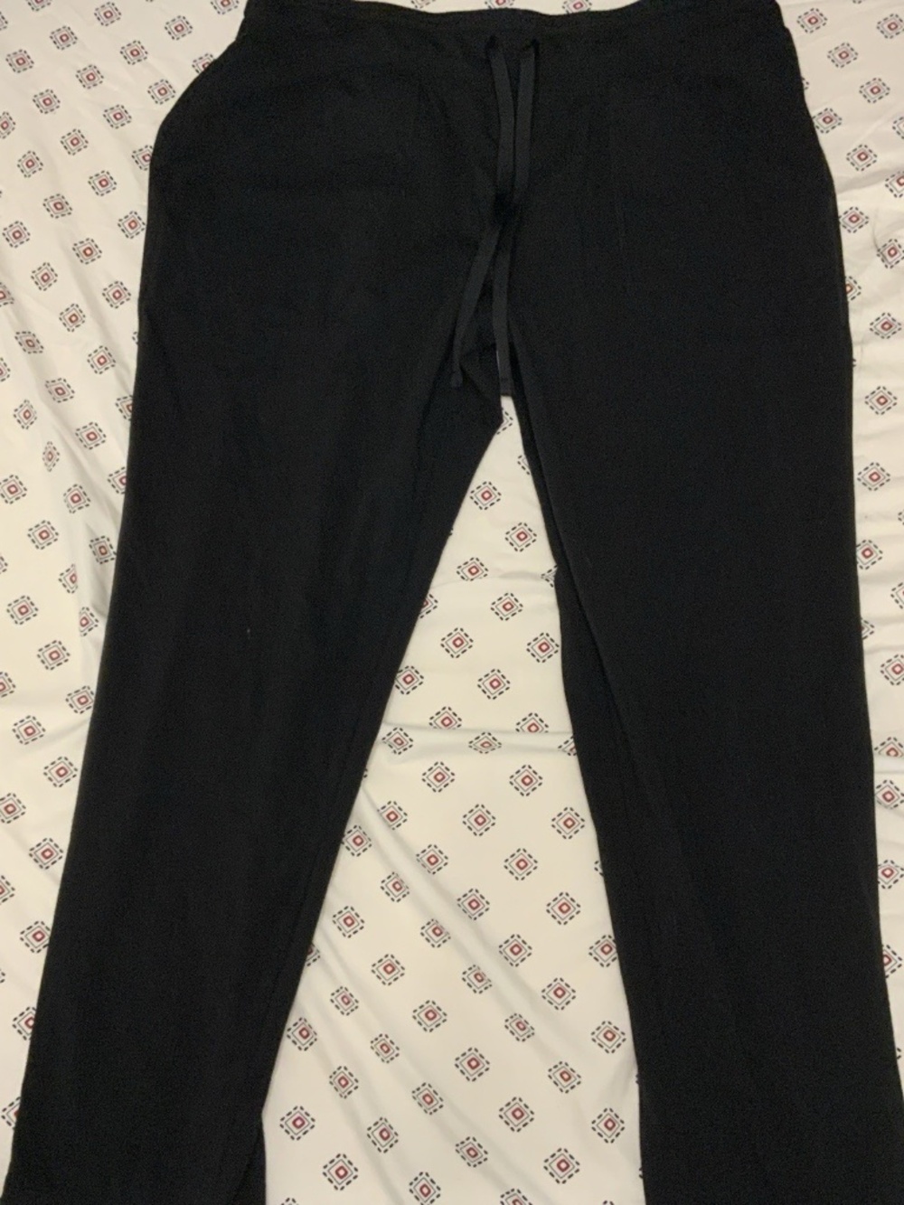 Women’s Athletic Works Sweatpants Petite Large Black Straight Leg Drawstring